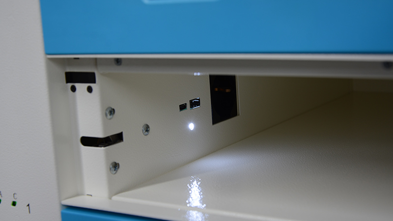 img of 3-in-1 Charging + Storage