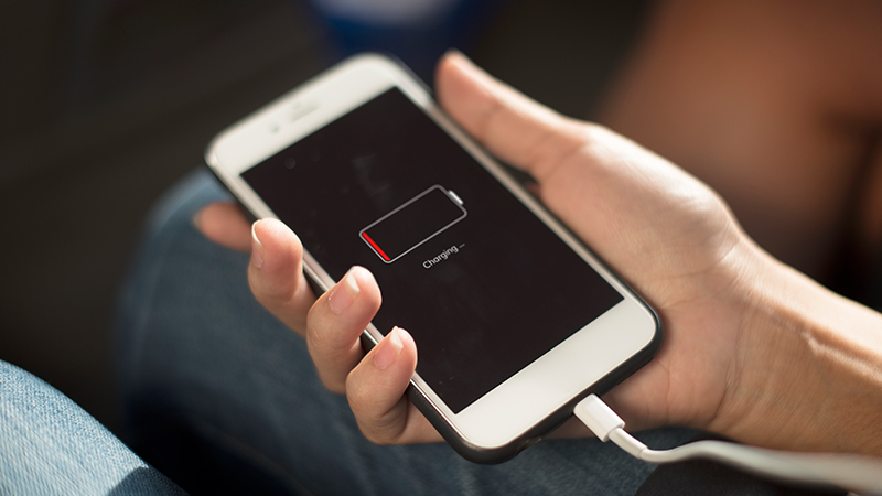 img of Fast & Safe Charging